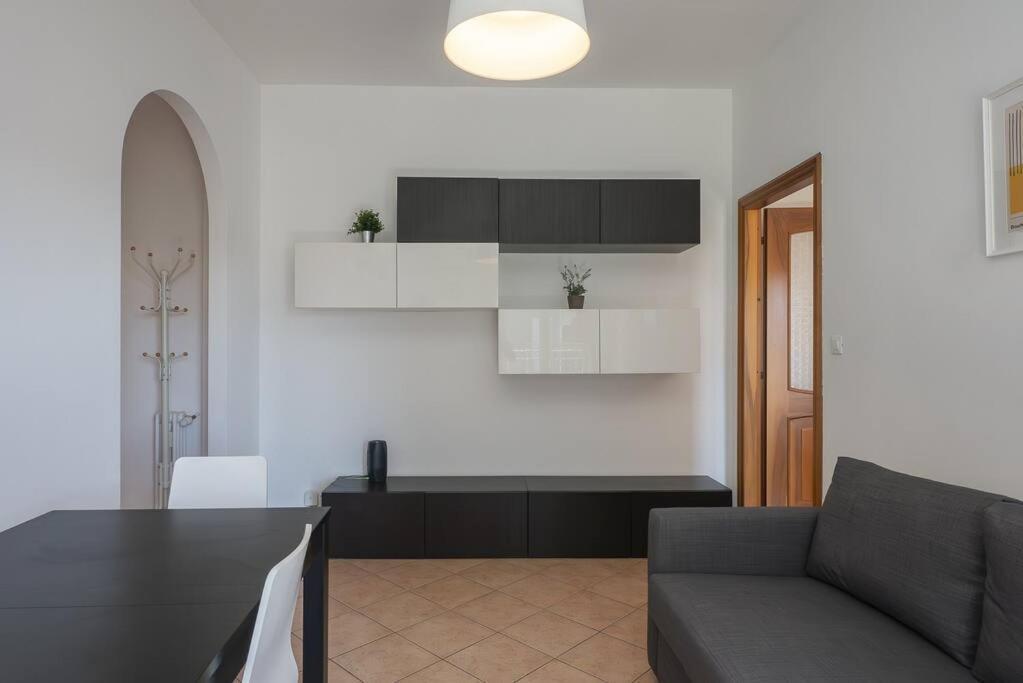 Youhosty - Zuretti42 Lägenhet Milano Exteriör bild