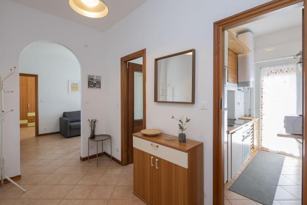 Youhosty - Zuretti42 Lägenhet Milano Exteriör bild